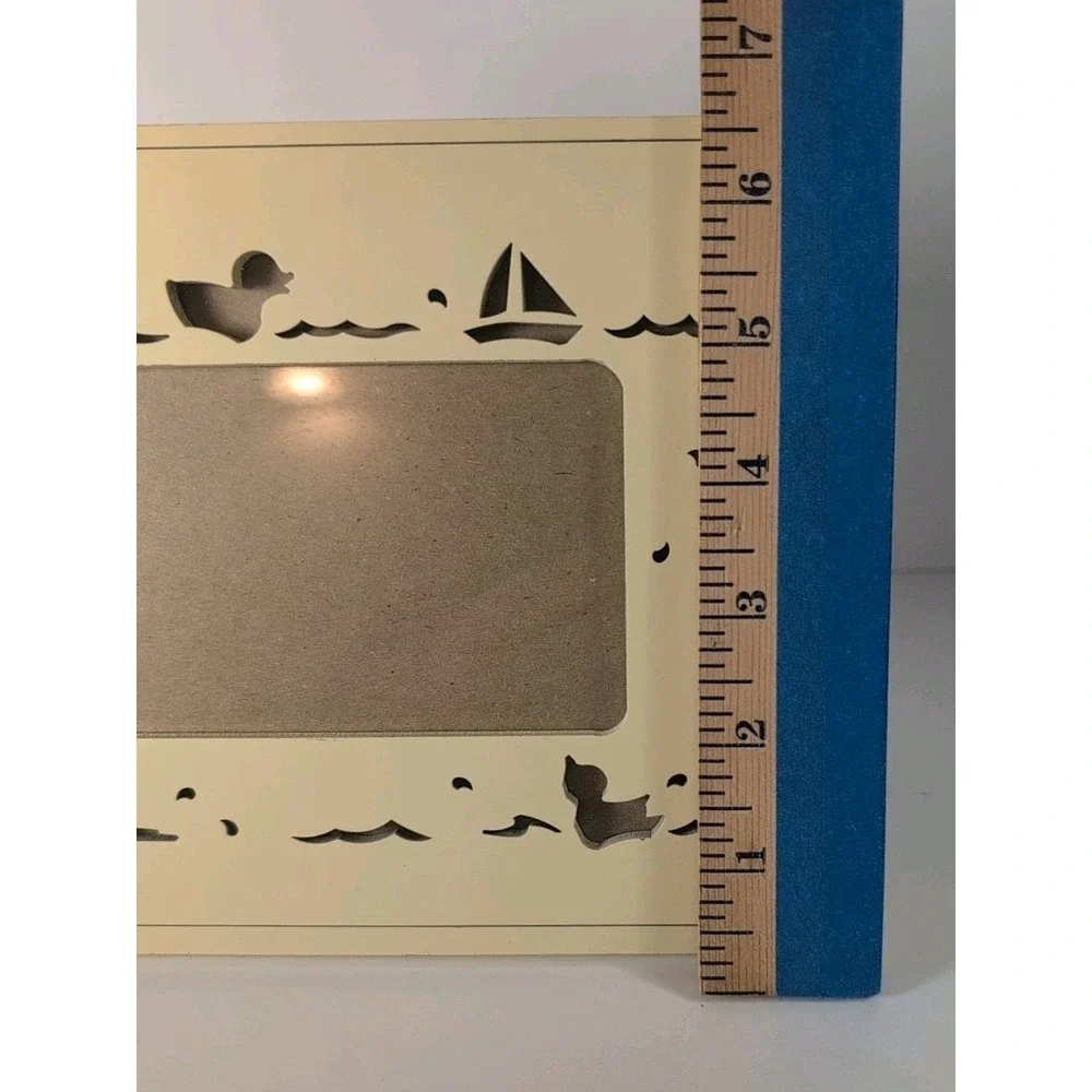 Vintage 1992 Amerigo Lasercraft Ducks Yellow Wood Standing Photo Frame 3
